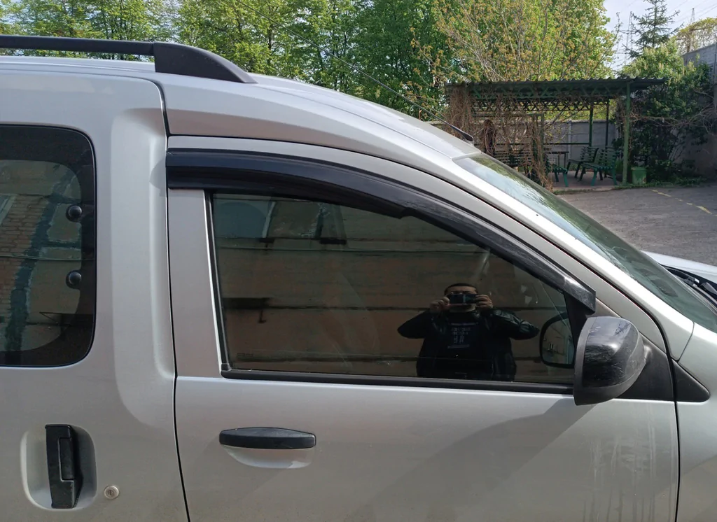 Ветробрани за Renault Express 2020+ SUNPLEX