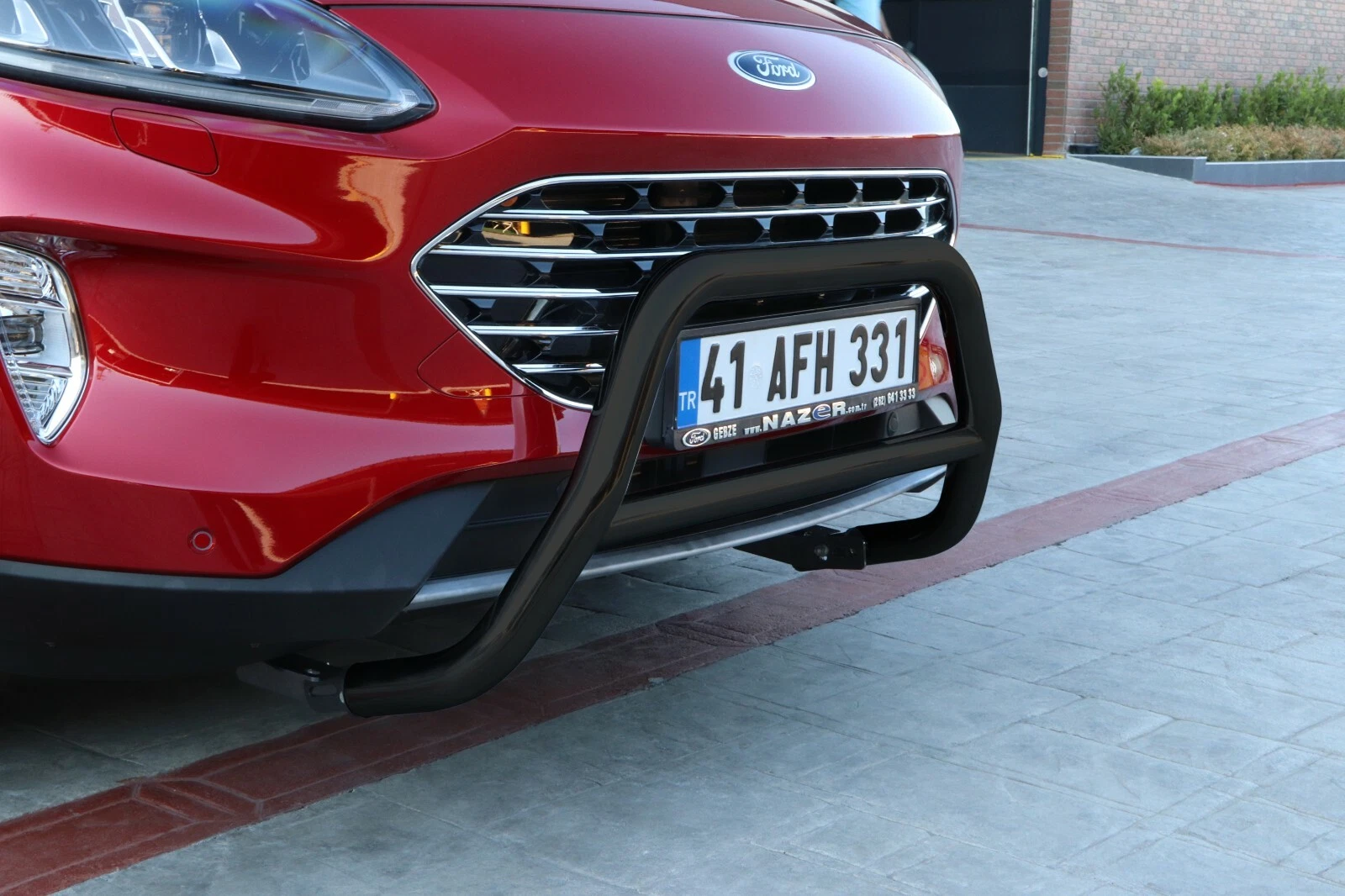 Черен ролбар за FORD KUGA 2020-2026 - Image 5