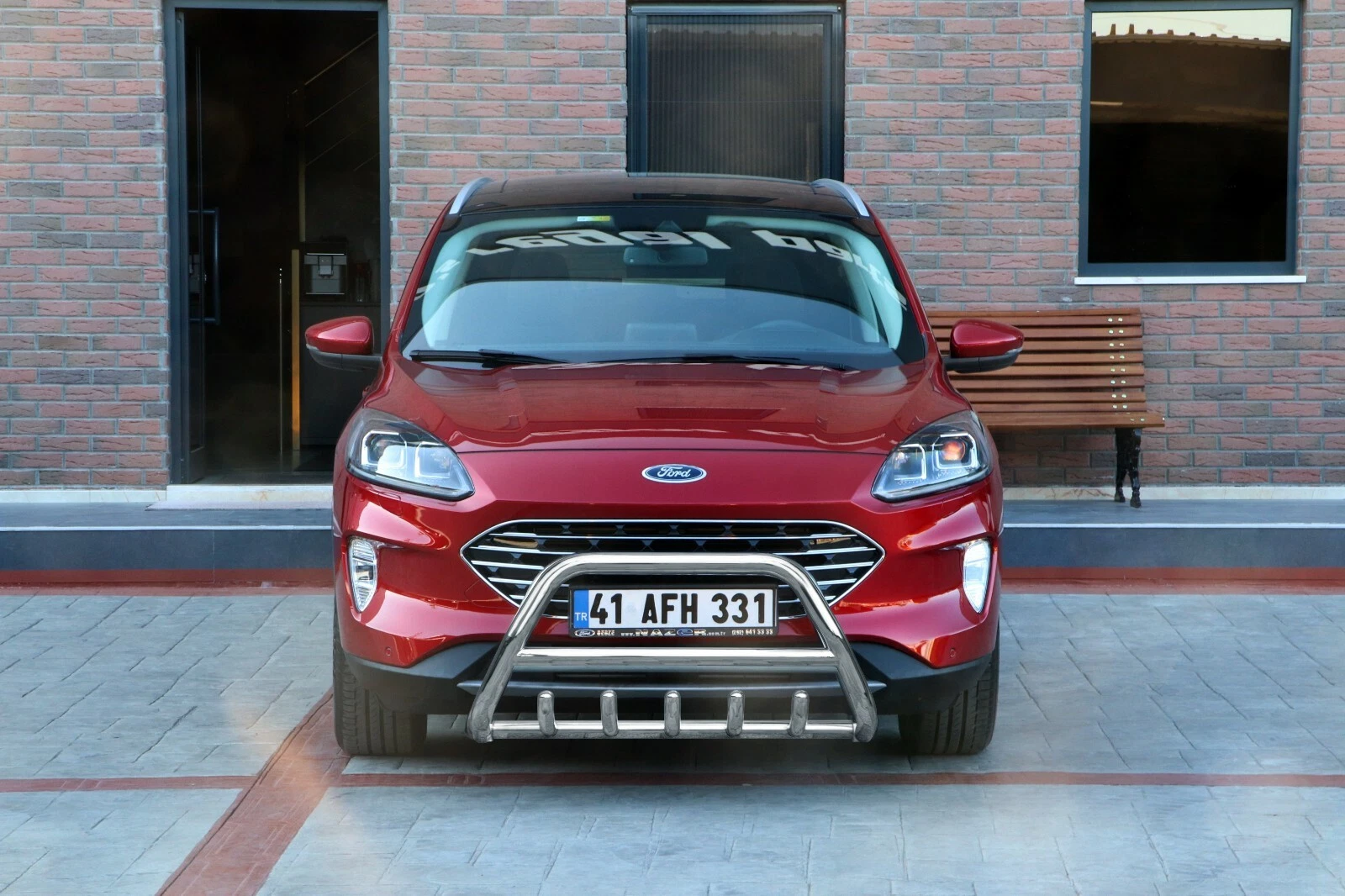 Хромиран ролбар за FORD KUGA 2020-2026 - Image 3
