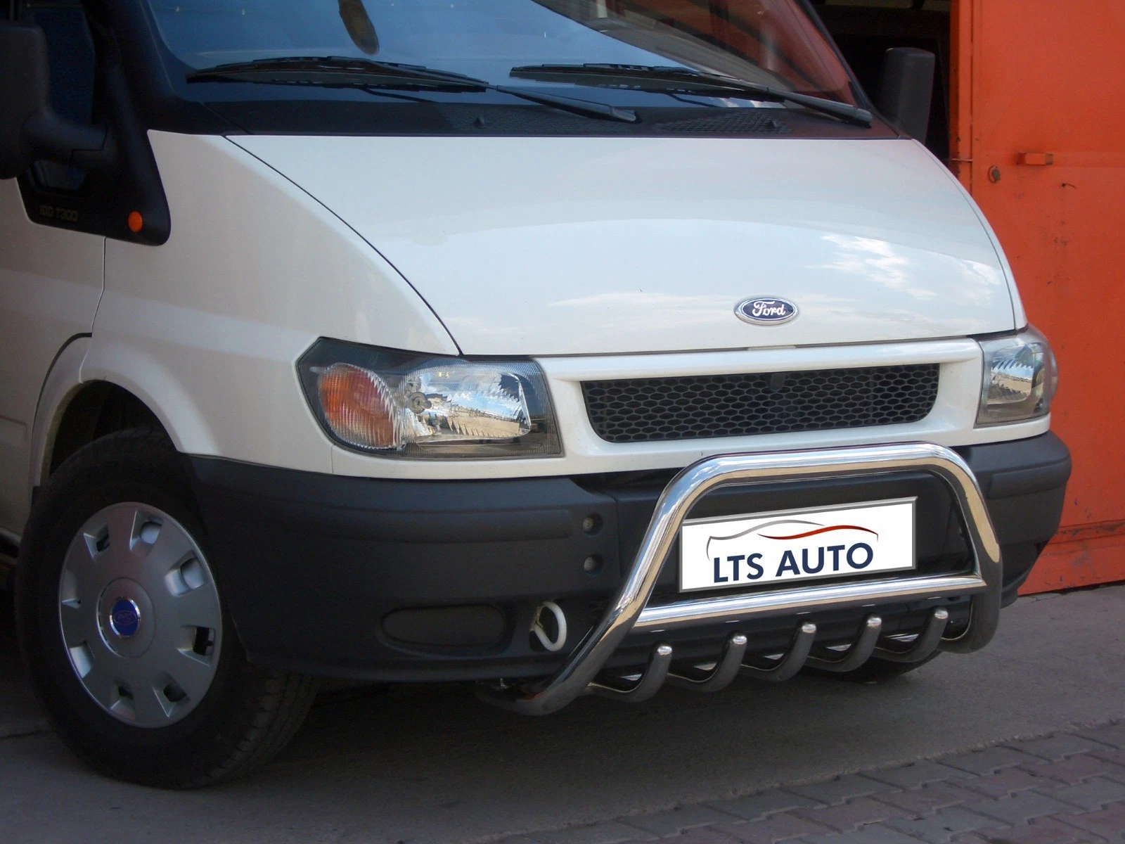 Хромиран ролбар за FORD TRANSIT 1997-2013 - Image 9