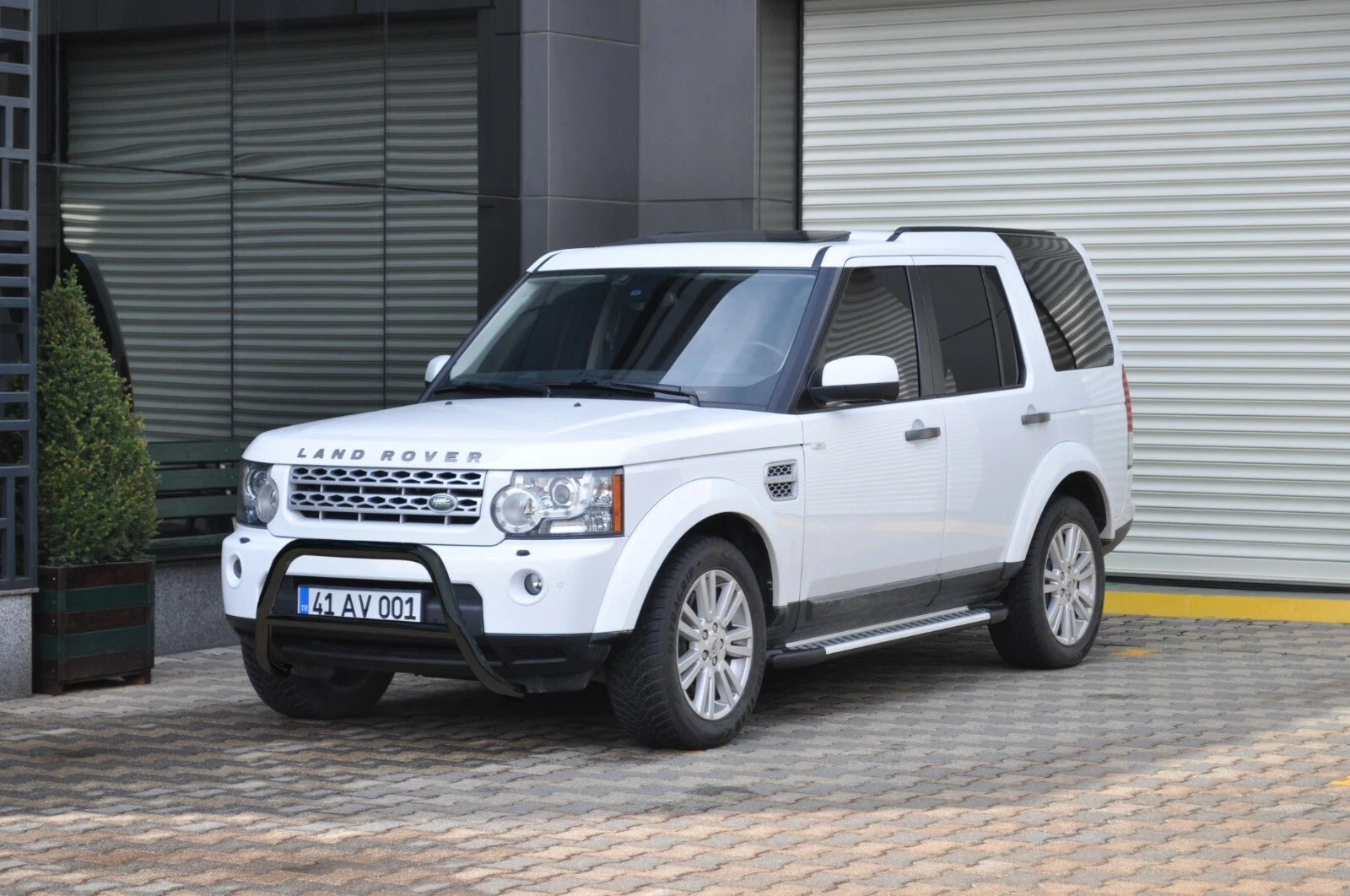 Черен ролбар за LAND ROVER FREELANDER DISCOVERY 2005-2016